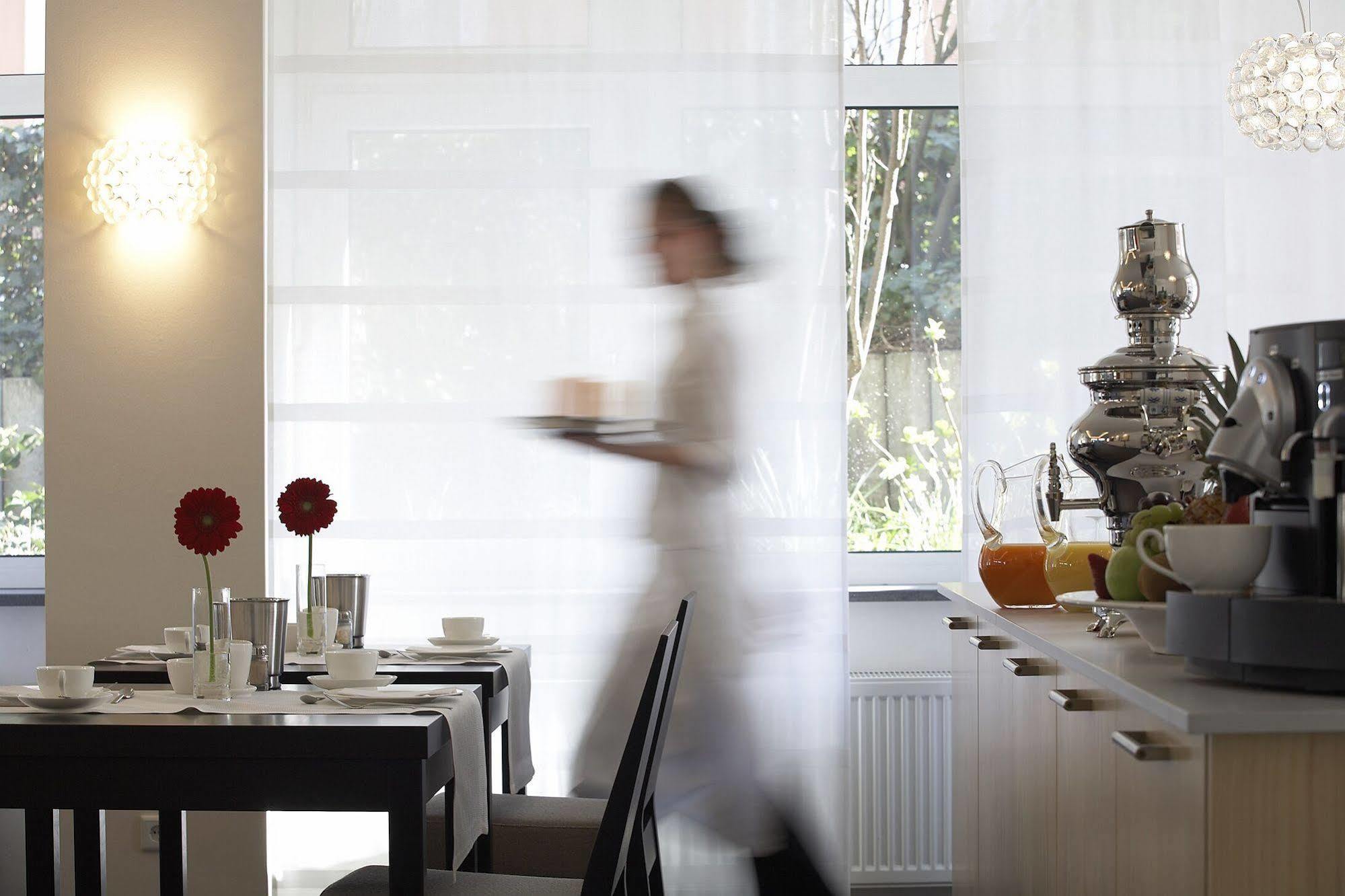 Hotel Maximilians Essen Restaurant photo